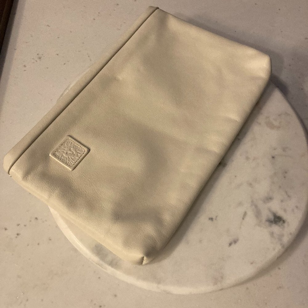 Vintage White Leather Clutch Purse (Anne Klein for Calderon)